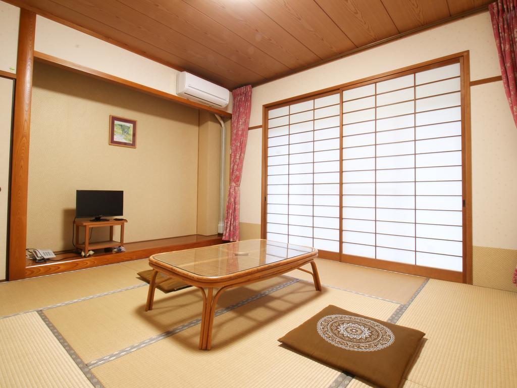 ホテルYusenkaku 八代市 エクステリア 写真